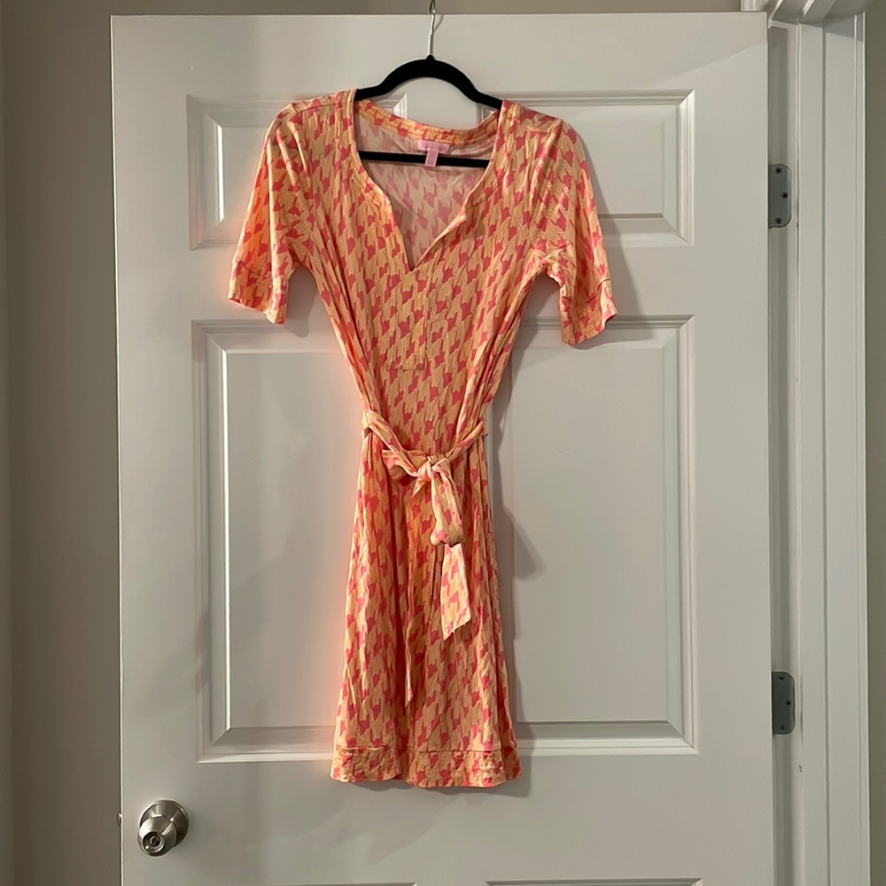 Lilly Pulitzer silk tie waist vneck dress size 6